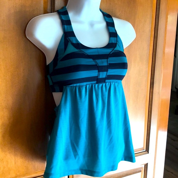 LULULEMON TANK TOP BLUE WITH BLACK STRIPES SIZE SMALL EXCELLENT CONDITION - Picture 12 of 12